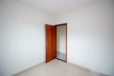 Casa para alugar com 230m², 5 quartos e 2 vagas Casa para alugar com 230m², 5 quartos e 2 vagasQuarto 2