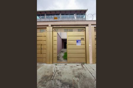 Casa para alugar com 115m², 3 quartos e 2 vagas Casa para alugar com 115m², 3 quartos e 2 vagasFachada