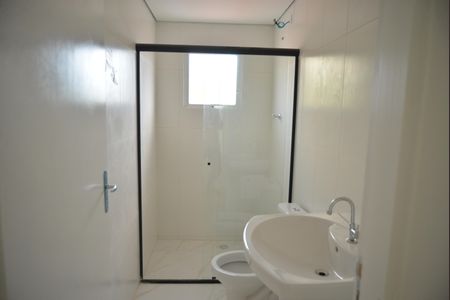 Casa à venda com 118m², 2 quartos e 2 vagasBanheiro da Suíte 2