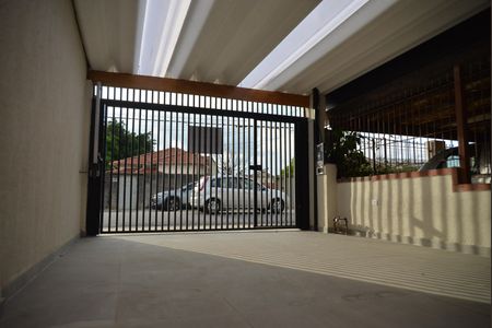 Casa à venda com 118m², 2 quartos e 2 vagasGaragem