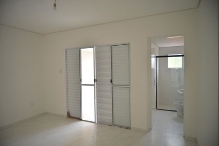 Casa à venda com 118m², 2 quartos e 2 vagasQuarto Suite 2