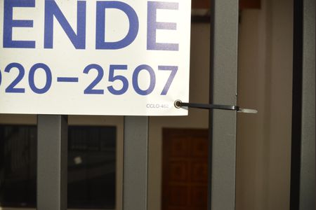 Casa à venda com 118m², 2 quartos e 2 vagasCCLO 462