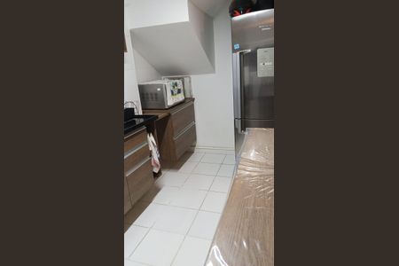 Cozinha de casa de condomínio para alugar com 3 quartos, 84m² em Vargem Pequena, Rio de Janeiro