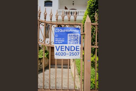 Casa à venda com 290m², 4 quartos e 4 vagasPlaca