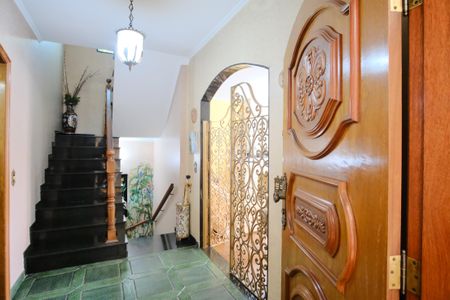 Casa à venda com 290m², 4 quartos e 4 vagasHall de entrada