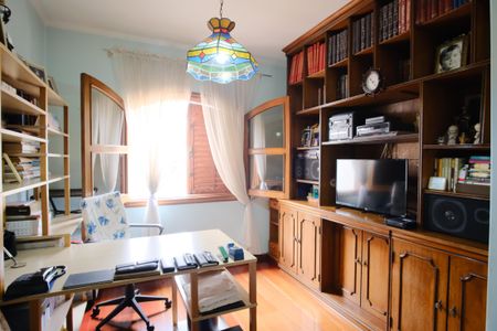 Casa à venda com 290m², 4 quartos e 4 vagasQuarto 2