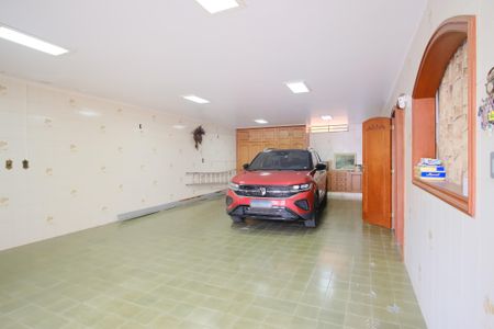 Casa à venda com 290m², 4 quartos e 4 vagasGaragem