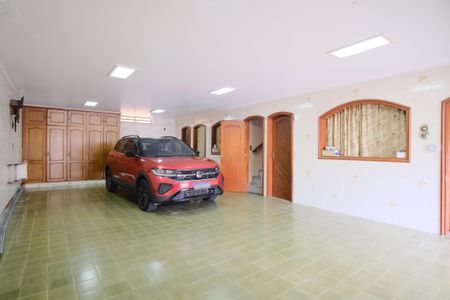 Casa à venda com 290m², 4 quartos e 4 vagasGaragem