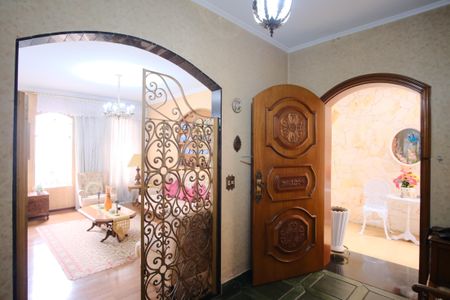 Hall de entrada de casa à venda com 4 quartos, 290m² em Vila Gomes Cardim, São Paulo