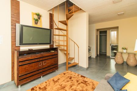 Sala de casa de condomínio à venda com 2 quartos, 65m² em Cavalhada, Porto Alegre