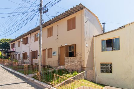 Casa de condomínio à venda com 65m², 2 quartos e sem vagaFachada