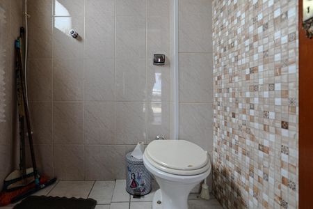 Casa para alugar com 320m², 3 quartos e 10 vagasBanheiro - Quarto 1 - Suíte