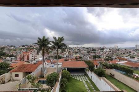 Casa para alugar com 320m², 3 quartos e 10 vagasVista - Living