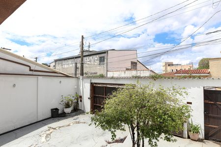 Casa para alugar com 320m², 3 quartos e 10 vagasVista - Entrada