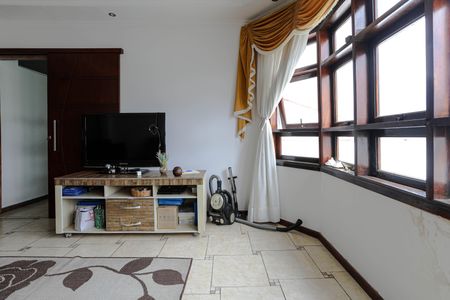 Casa para alugar com 320m², 3 quartos e 10 vagasSala