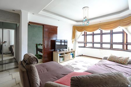 Casa para alugar com 320m², 3 quartos e 10 vagasSala