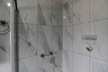 Casa para alugar com 320m², 3 quartos e 10 vagasBanheiro