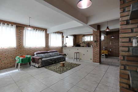 Casa para alugar com 320m², 3 quartos e 10 vagasChurrasqueira