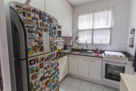 Apartamento à venda com 64m², 2 quartos e 2 vagasCozinha