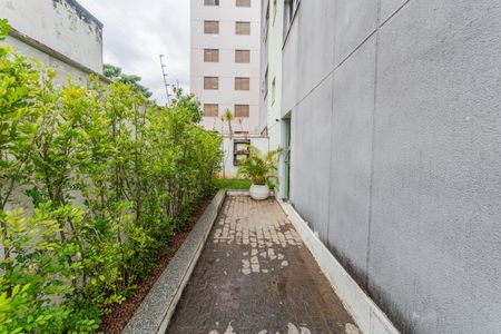 Apartamento à venda com 64m², 2 quartos e 2 vagasHall de entrada