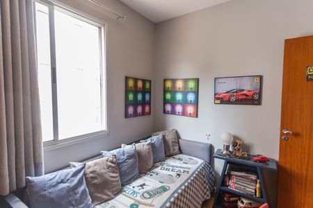 Apartamento à venda com 64m², 2 quartos e 2 vagasQuarto 2