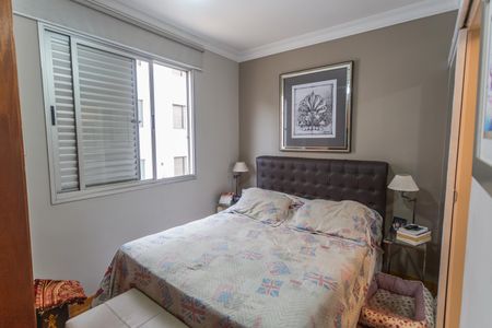 Apartamento à venda com 64m², 2 quartos e 2 vagasSuíte