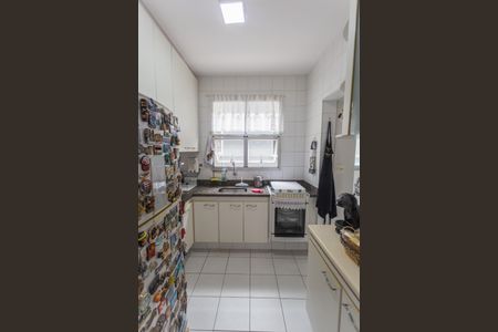 Apartamento à venda com 64m², 2 quartos e 2 vagasCozinha