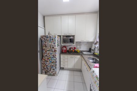 Apartamento à venda com 64m², 2 quartos e 2 vagasCozinha