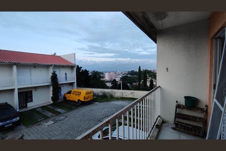 Sacada de casa de condomínio para alugar com 2 quartos, 60m² em Jardim Dayse, Ferraz de Vasconcelos