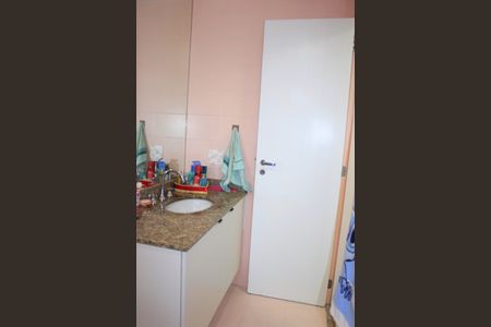 Apartamento para alugar com 128m², 3 quartos e 3 vagasBanheiro da Suíte 2