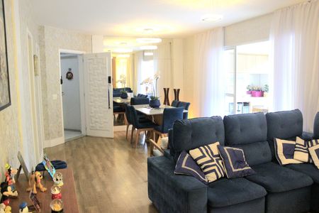 Apartamento para alugar com 128m², 3 quartos e 3 vagasSala