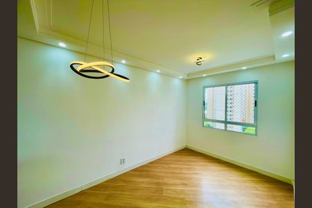 Sala de apartamento à venda com 3 quartos, 54m² em Vila Florida, Guarulhos