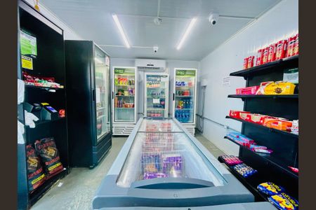 Apartamento à venda com 54m², 3 quartos e 1 vagaMini mercado