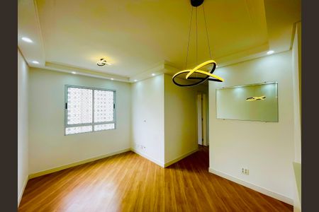 Sala de apartamento à venda com 3 quartos, 54m² em Vila Florida, Guarulhos