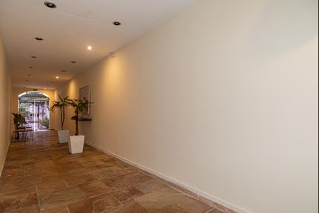 Apartamento à venda com 52m², 1 quarto e sem vagaÁrea comum - Hall Social