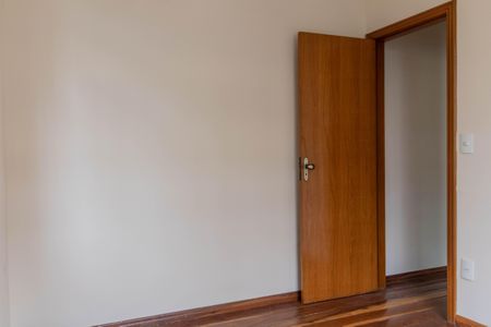 Apartamento para alugar com 100m², 3 quartos e 2 vagasQuarto 2