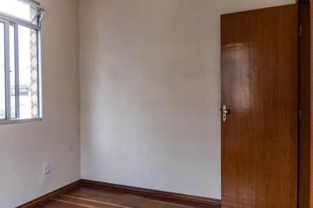 Apartamento para alugar com 100m², 3 quartos e 2 vagasQuarto 2