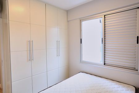 Apartamento para alugar com 100m², 3 quartos e 2 vagasQuarto