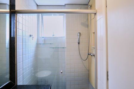 Apartamento para alugar com 100m², 3 quartos e 2 vagasBanheiro da Suíte