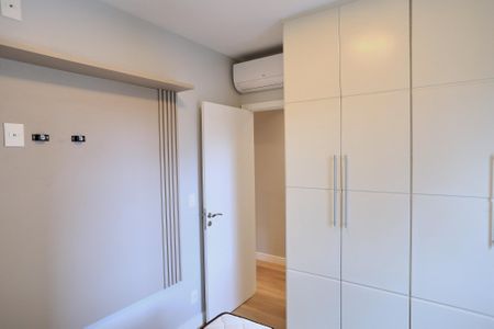 Apartamento para alugar com 100m², 3 quartos e 2 vagasQuarto