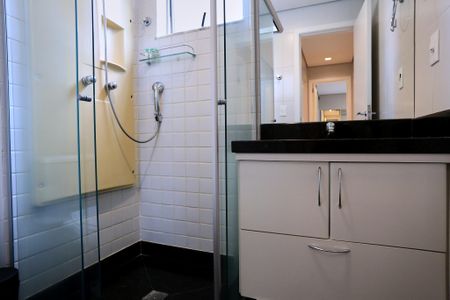 Apartamento para alugar com 100m², 3 quartos e 2 vagasBanheiro