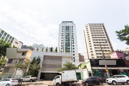 Apartamento para alugar com 100m², 3 quartos e 2 vagasFachada