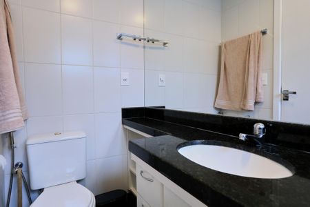 Banheiro da Suíte de apartamento para alugar com 3 quartos, 100m² em Funcionários, Belo Horizonte
