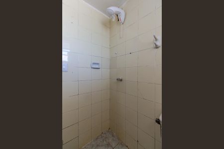 Banheiro de apartamento à venda com 1 quarto, 44m² em Cristal, Porto Alegre