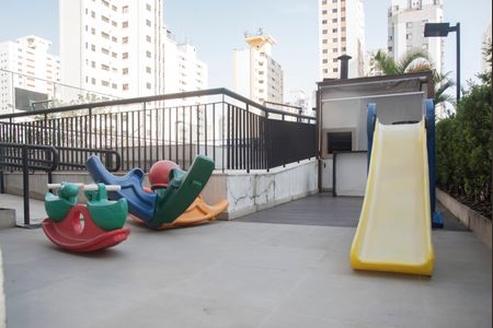 Apartamento para alugar com 57m², 2 quartos e 1 vagaÁrea comum - Playground