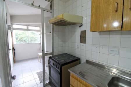Cozinha de apartamento para alugar com 2 quartos, 70m² em Butantã, São Paulo