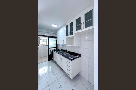 Apartamento à venda com 52m², 2 quartos e 2 vagasCozinha
