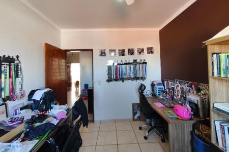 Casa à venda com 240m², 5 quartos e 3 vagasQuarto 3