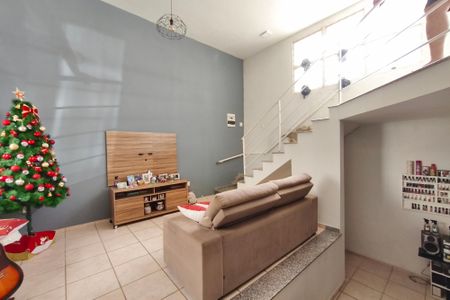 Sala de casa à venda com 5 quartos, 240m² em Parque Jambeiro, Campinas