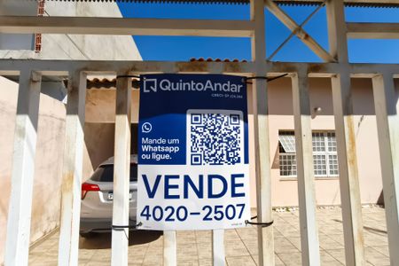 Casa à venda com 240m², 5 quartos e 3 vagasPLACA INSTALADA NA FACHADA